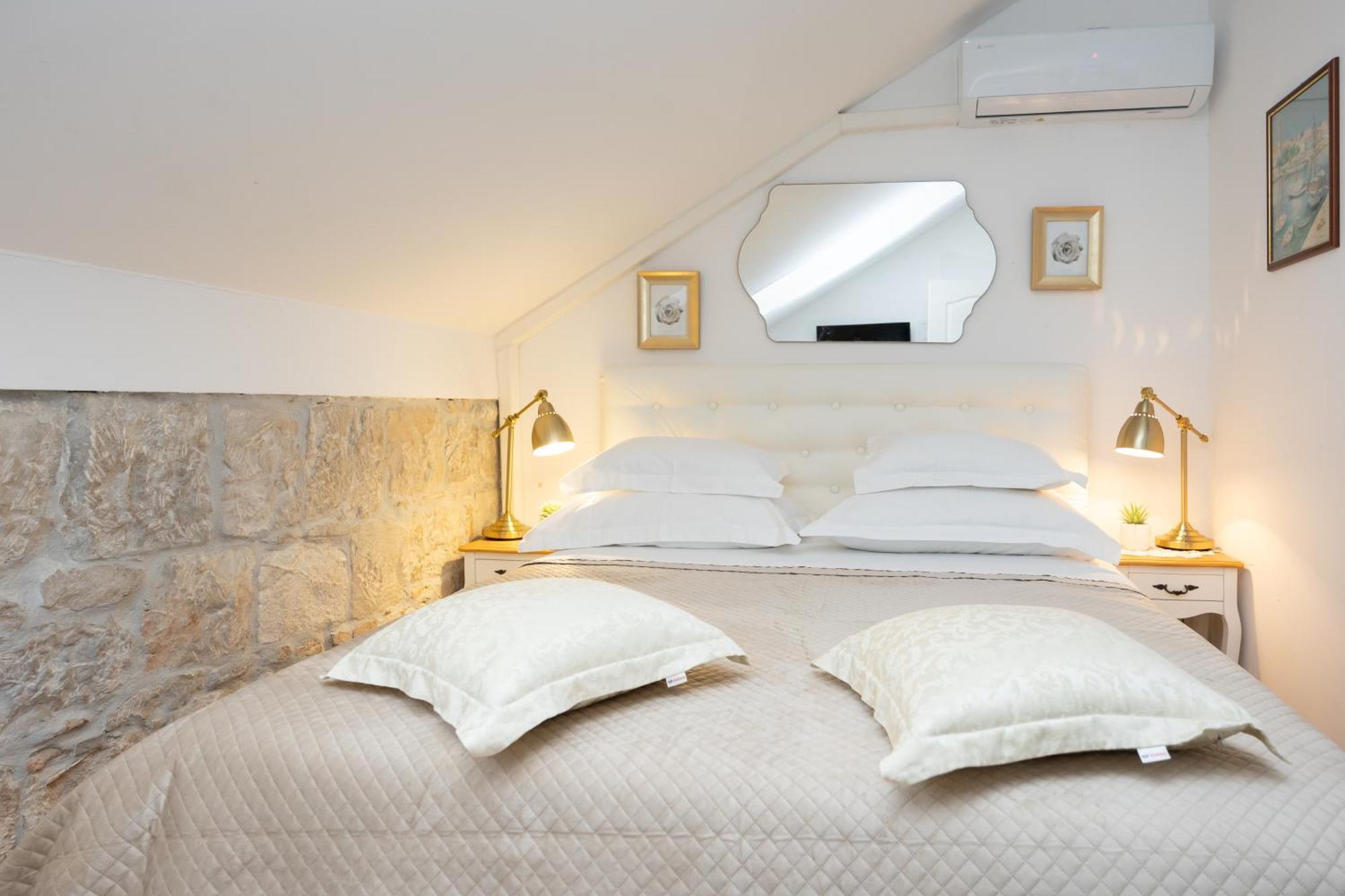 Apartments And Rooms Petra سبليت المظهر الخارجي الصورة
